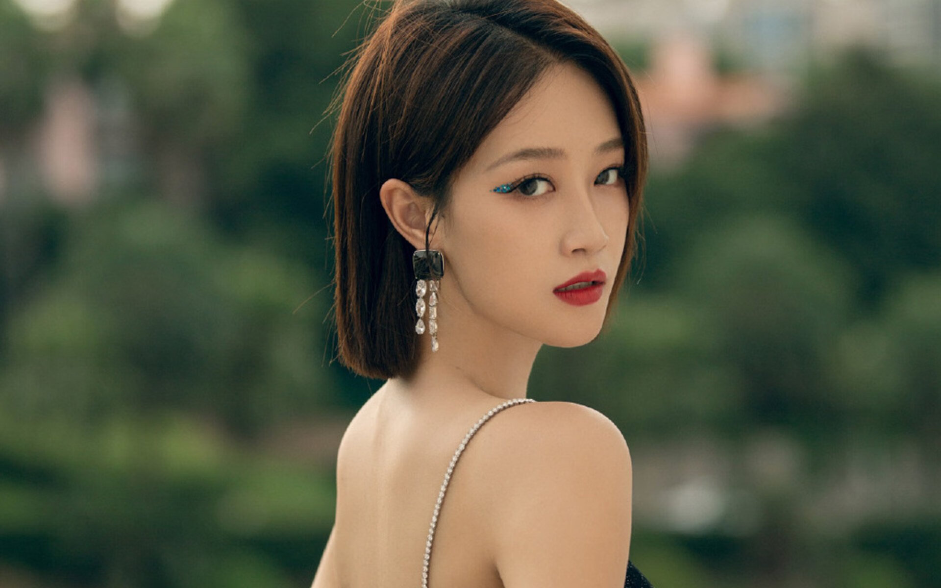 东亚杯国足逆袭 球员技术明显进步,东亚杯国足成绩