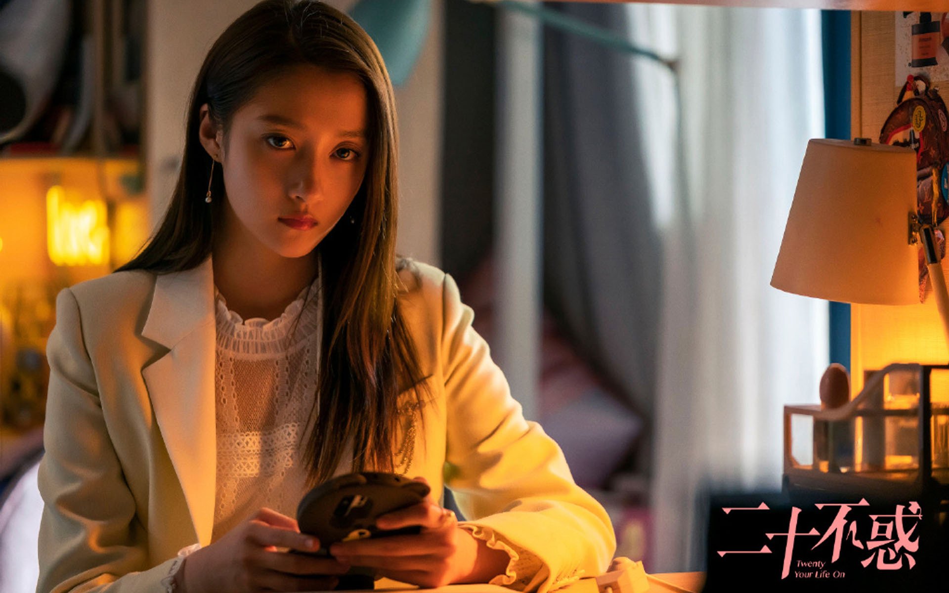 压迫后横传断球转为中路直插