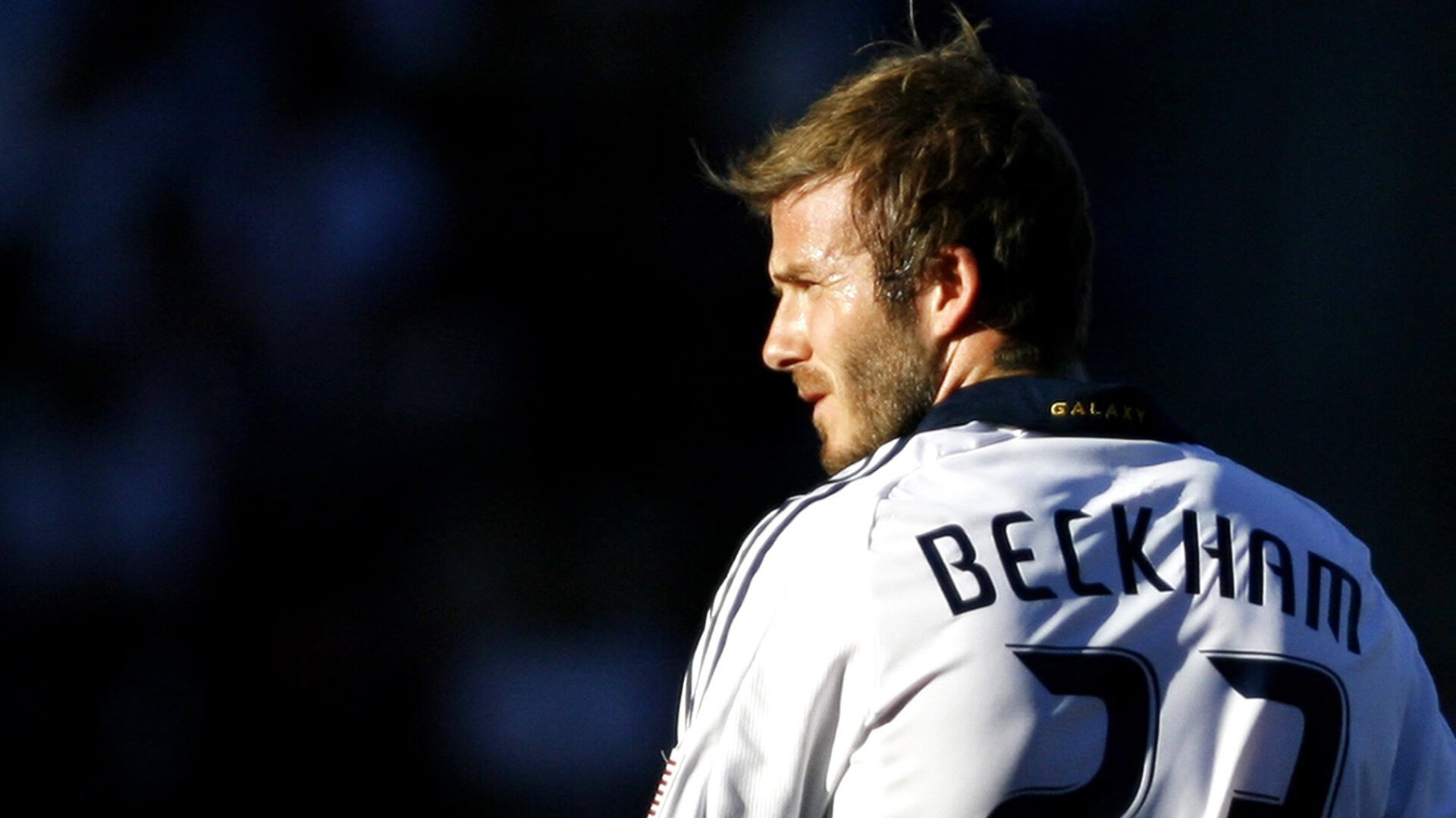 后场出球成功率攀升球队控场能力获得全面增强,后场球员什么意思